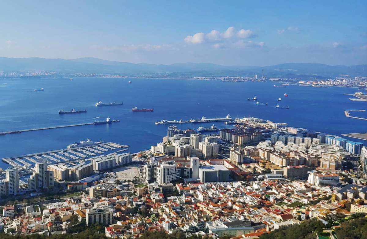 From Spain to Morocco: How to cross the Strait of Gibraltar by boat?
